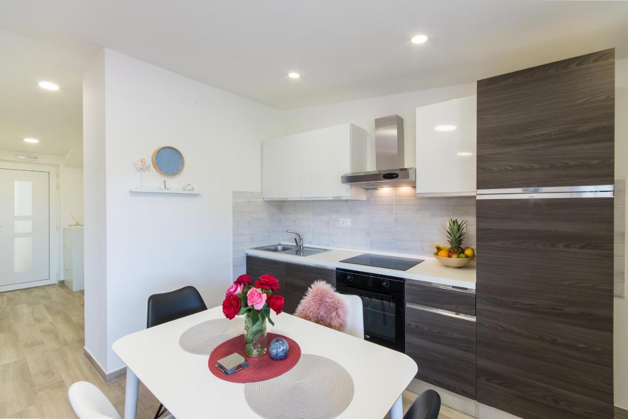 Rogotin Apartment Finta المظهر الخارجي الصورة