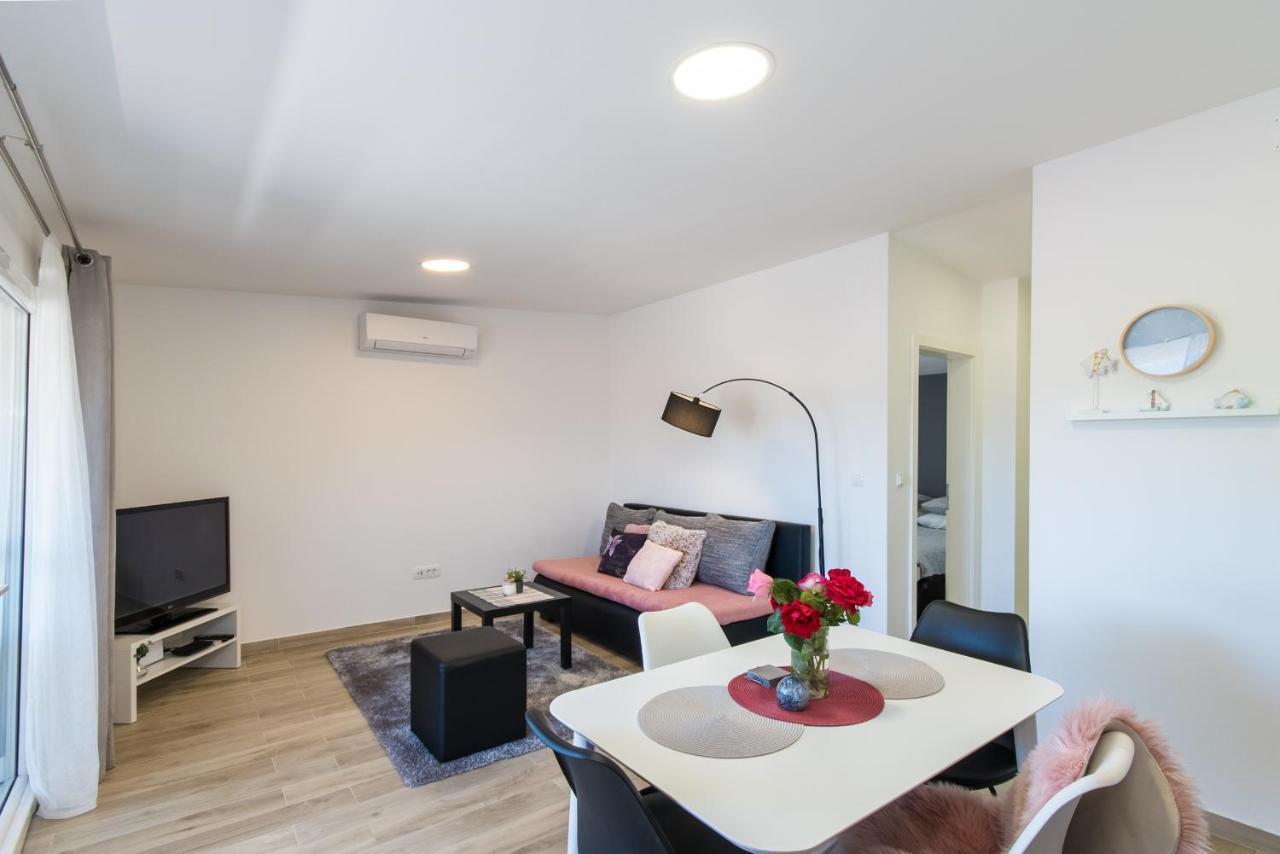 Rogotin Apartment Finta المظهر الخارجي الصورة
